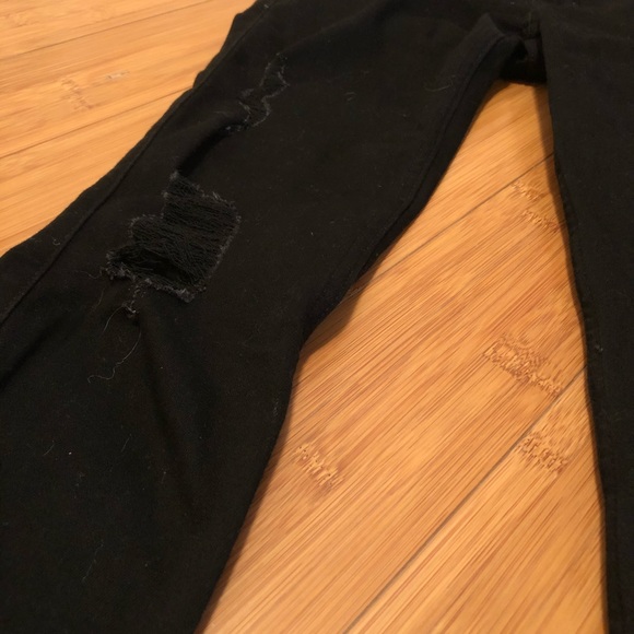 Hollister ripped black jeans - Picture 2 of 6